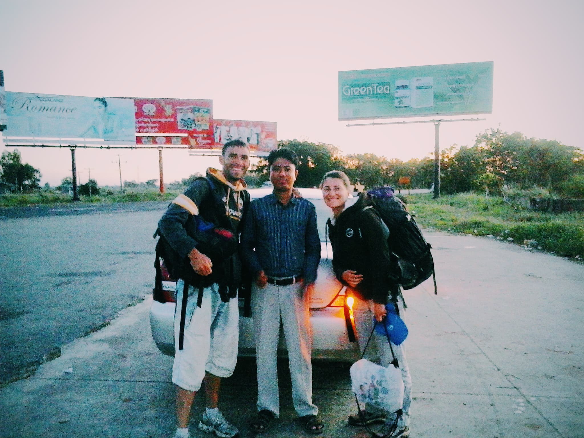 Travel Myanmar in a low budget. Hitchhiking
